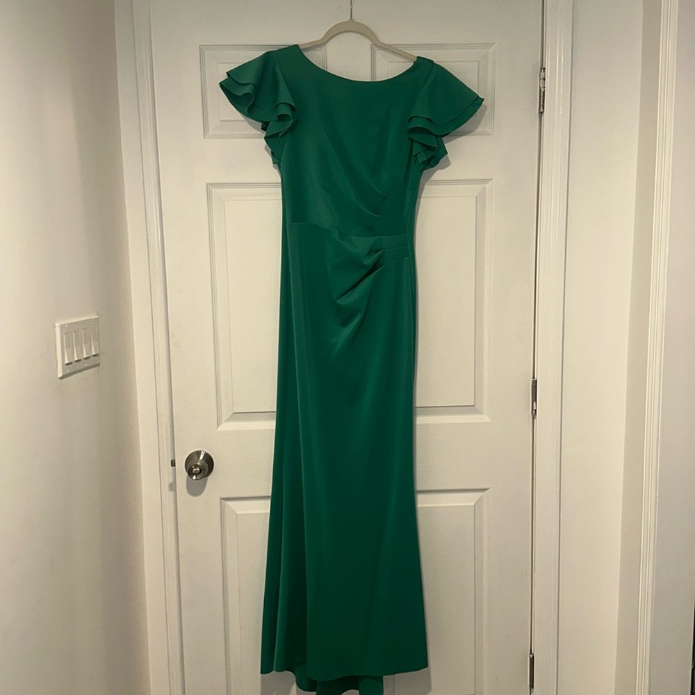 Green Jessica Howard evening gown